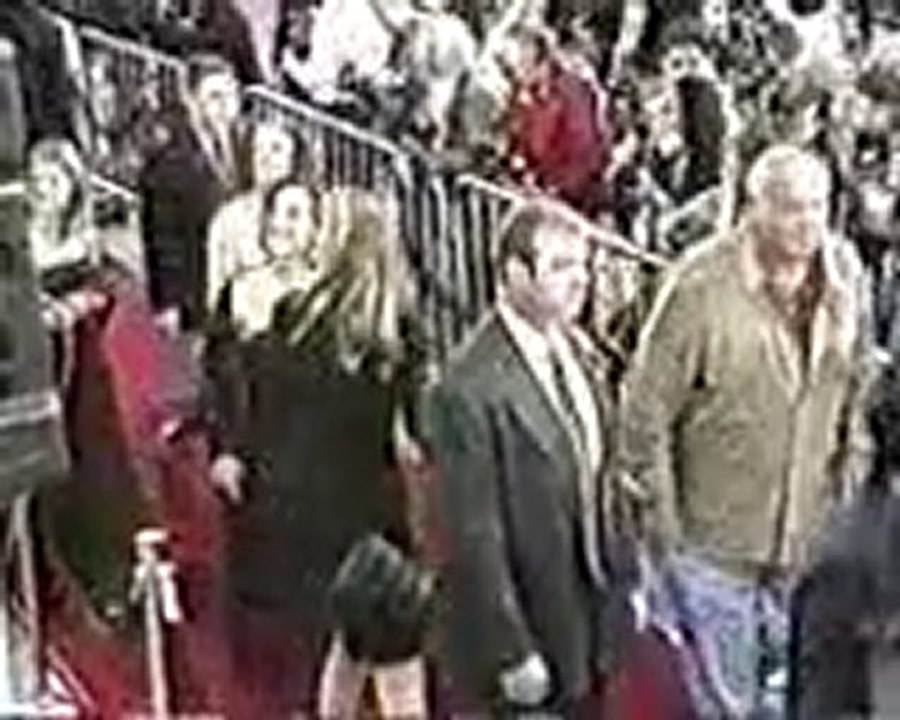 David Duchovny Jun / 1998 XFiles Premiere.