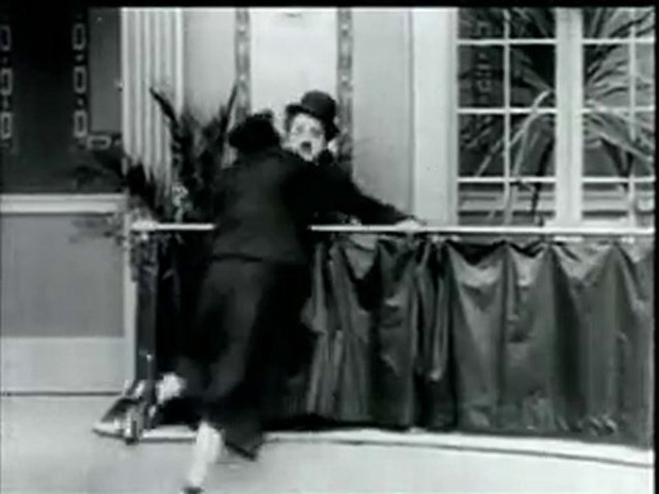 Vua he Saclo-Charlie Chaplin.The Rink