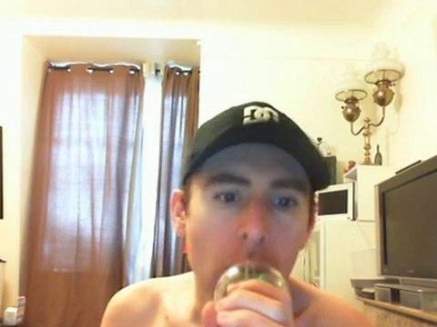 Wiwi égratigne écoute moi de Thierry Cham