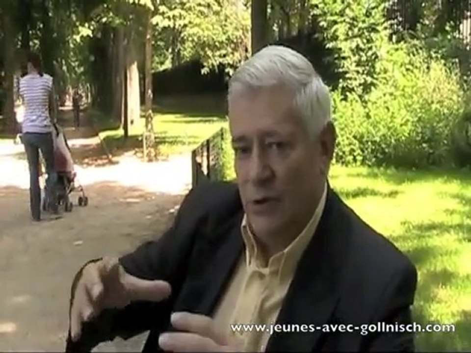 FN - Bruno Gollnisch - Contre l'Europe ?