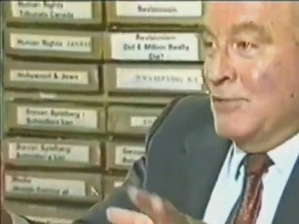 Ernst Zündel über Gaskammern