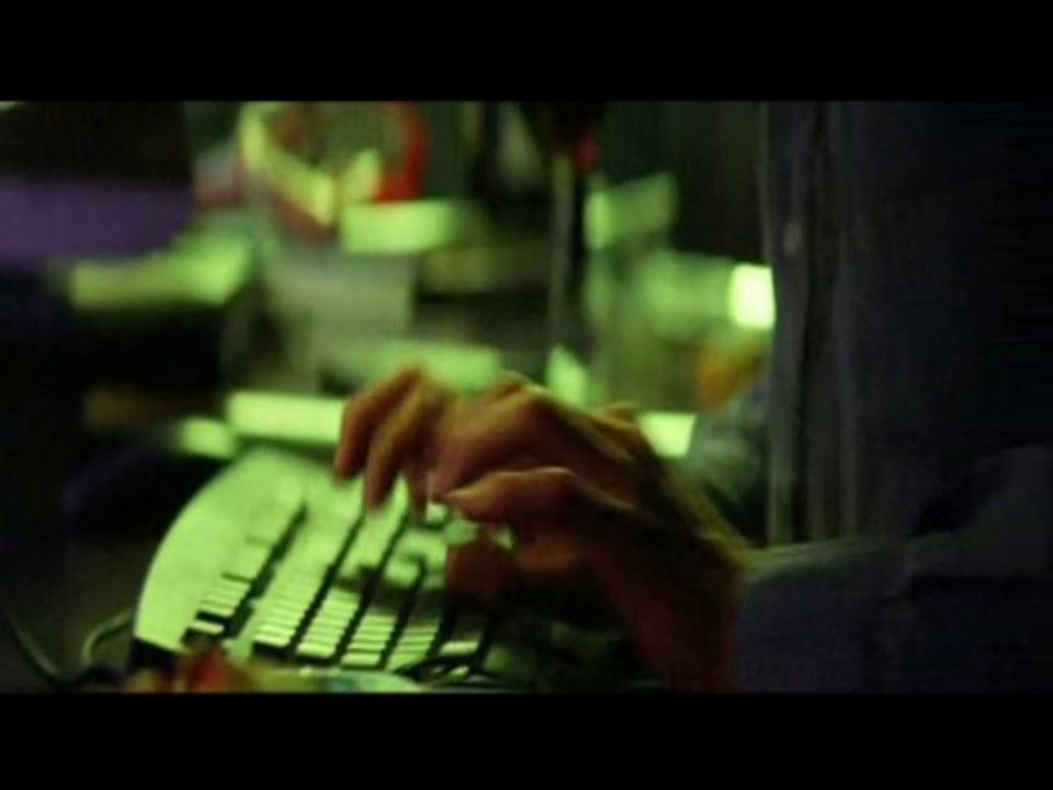 la bande annonce des bandes annonces n°2: garry et la beu