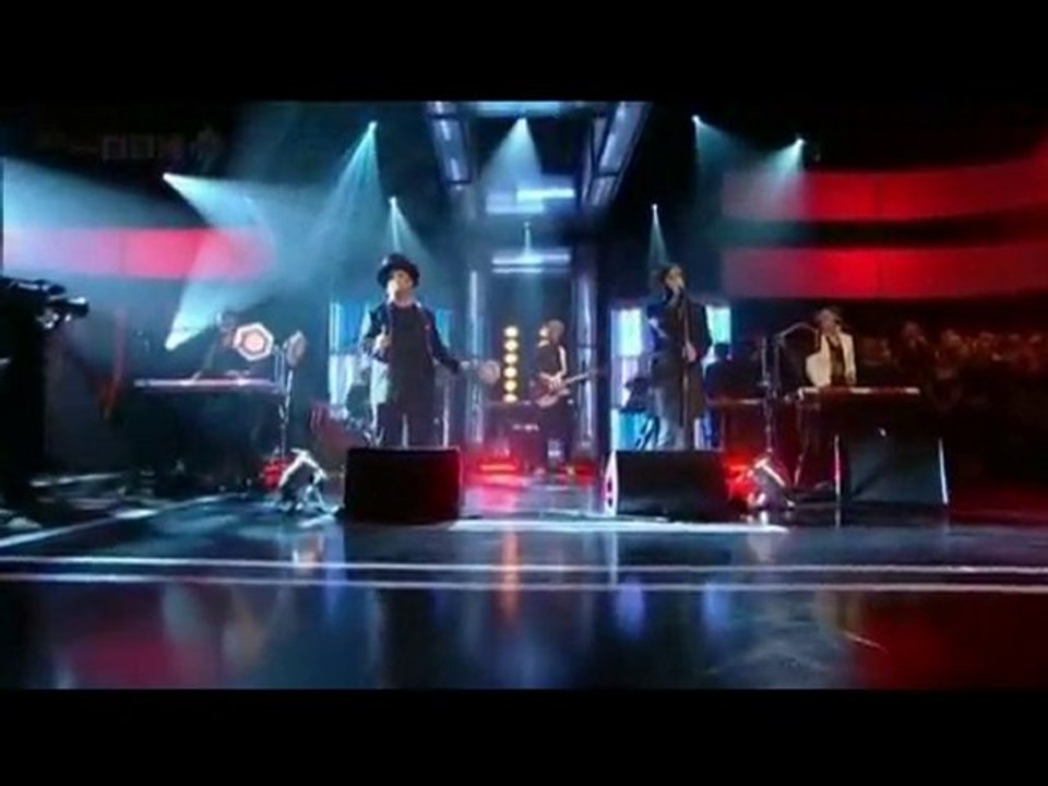 Mark Ronson  The Business Intl ft Boy George   Somebody To L