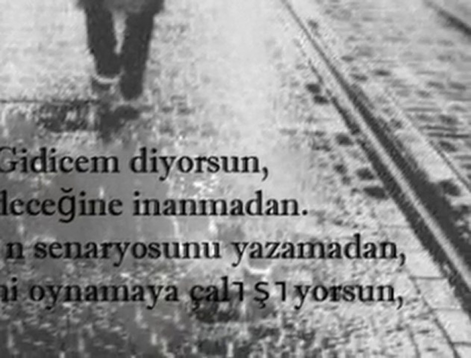 Soner GERÇEKER - Ağlayasım Var - 2010 YENİ