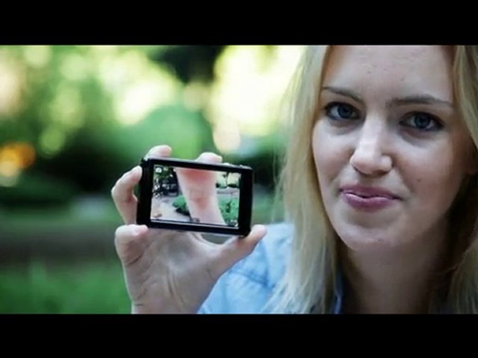 ST100 Samsung Digital Camera Unboxing