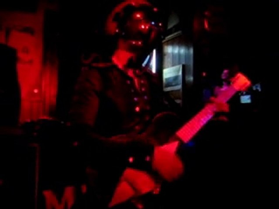 Bob Log III Mephisto pub 11 Nov. 2010
