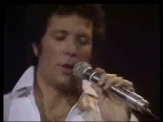 Tom Jones-You don´ t have to say you Love Me