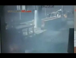 kamyon-gisedeki-araclari-boyle-bicti