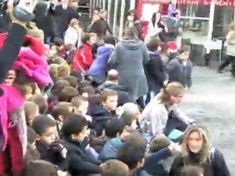 Flash-mob place Verdun à Tarbes