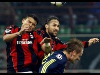 AC Milan 0-2 Ajax De Zeeuw, Alderweireld super-strike