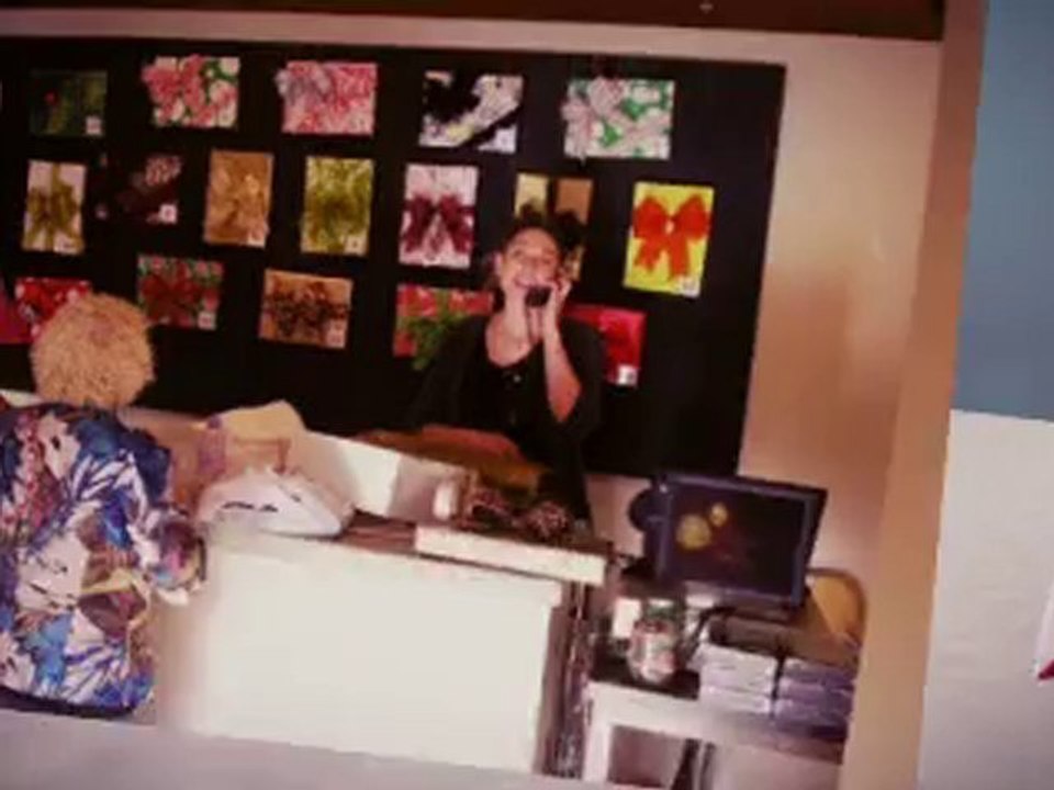 Gift wrapping Newport Beach CA Fashion Island Newport Coast