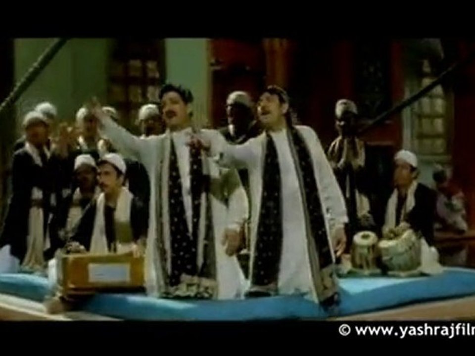 Aaya Tere Dar Par - Song - VEER ZAARA_(360p)
