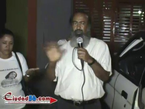 Encendido de velas por Jisset Batista