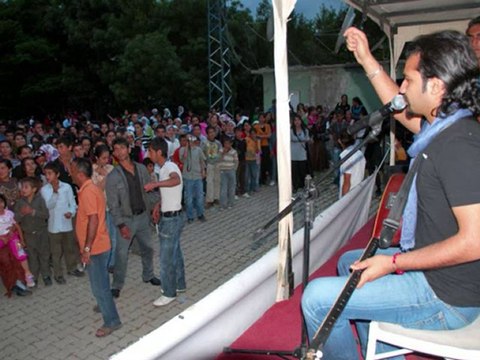 BARAN GÖÇ - yüreğimin başı yangın yeridir ( türkü )