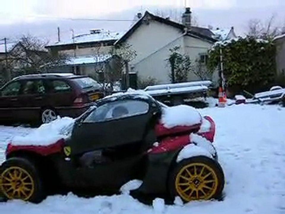 SECMA F16 -Re-démarrage après trois semaines dans la neige