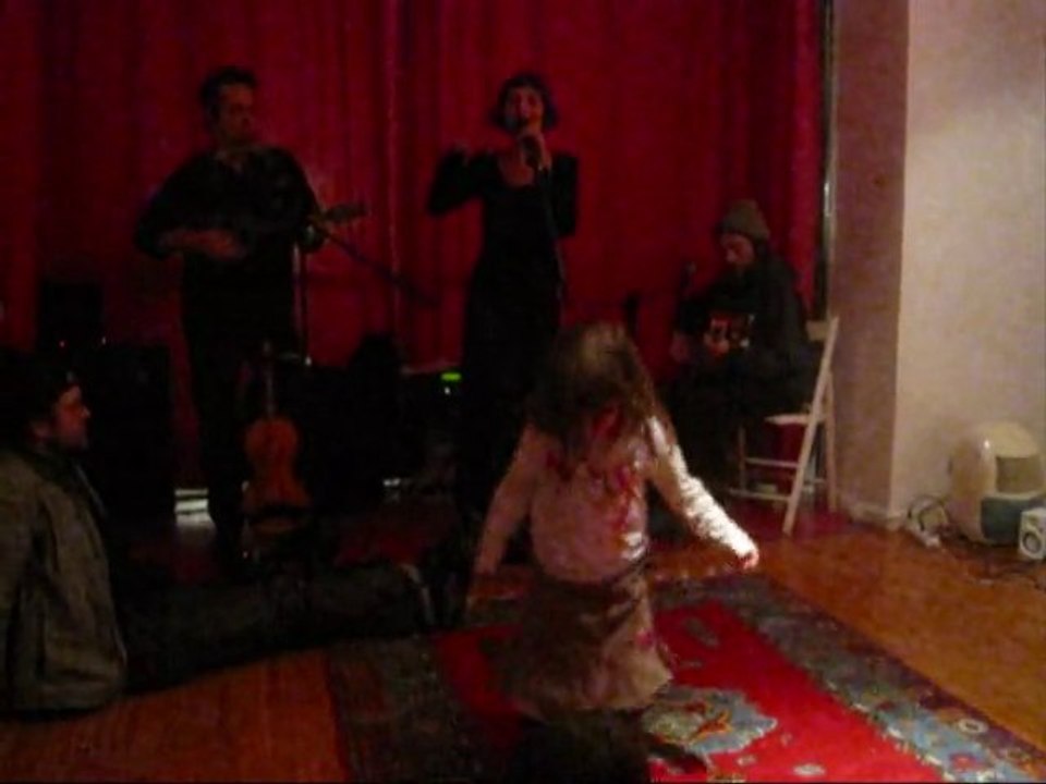 BATTAN L'OTTO in a flat (Week-end Potlatch -- 04/12/10)