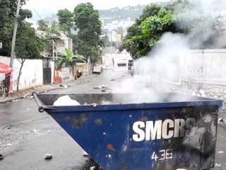 Haiti: relative calm in Port-au-Prince, looting in the south