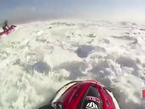 Mavericks Surf Contest - K38 Water Safety Team 2010