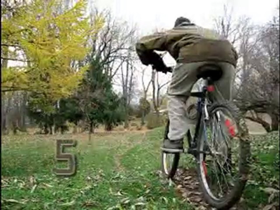 Dington joue l'cascadeur