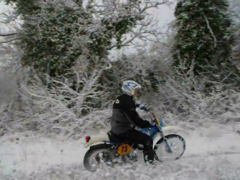 2010_12080010  CIMATTI dans la neige