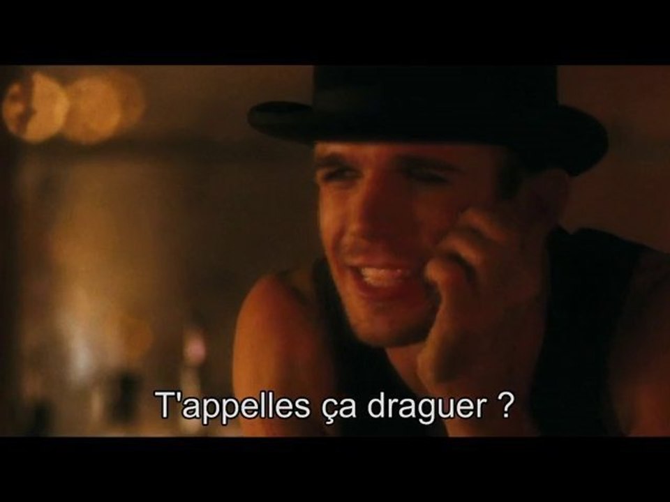 Burlesque - Extrait VOST - From here to up there