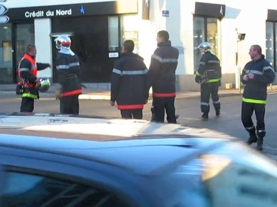 Saint-Just-en-Chaussée: Alerte à la bombe au Crédit du Nord