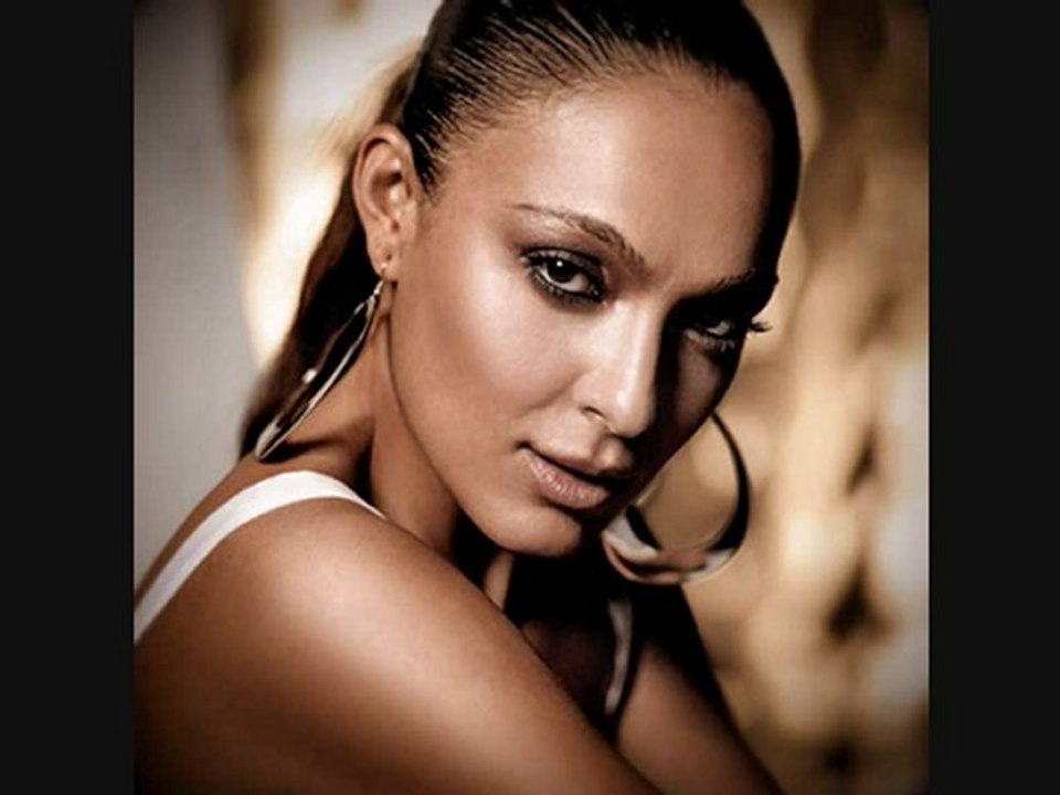 Ziynet Sali - Dolaşayım Damarlarında | Enbe Orkestrası-2010