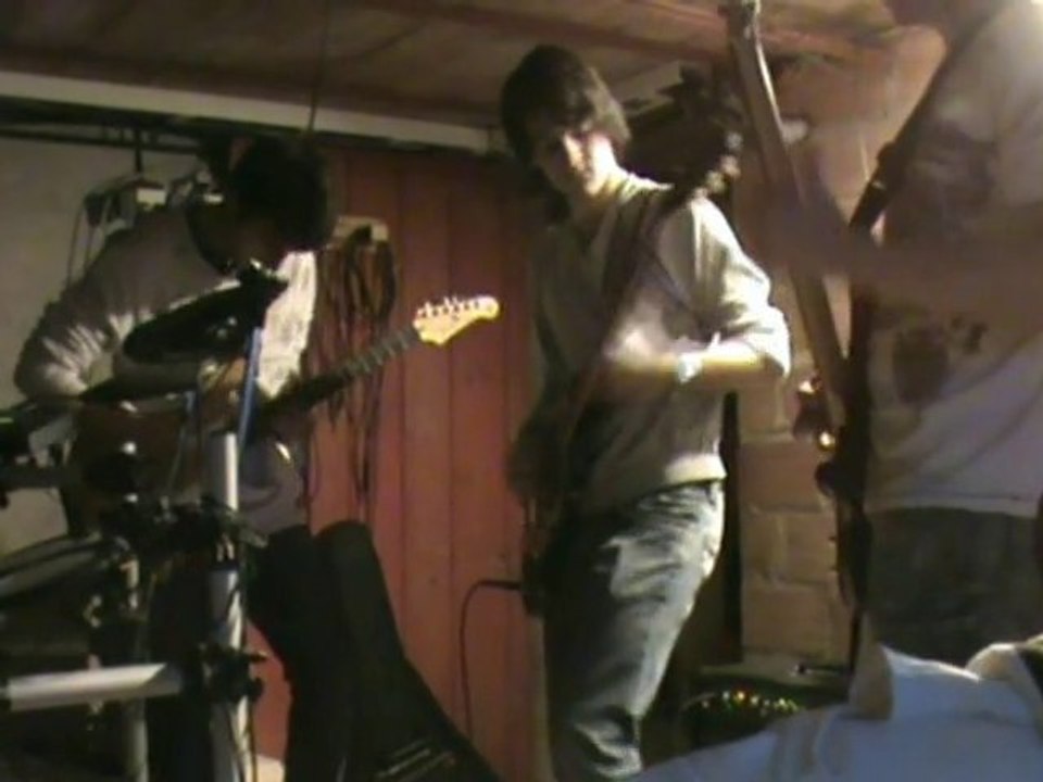 Guitar Jam Yamaha Pacifica 112 VS Gibson SG Standard