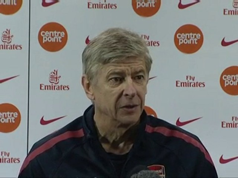 Arsenal to wait on Fabregas' fitness