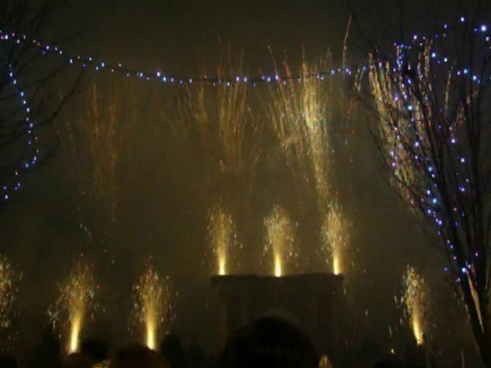 Fête de l'hiver Oyonnax 2010 Feu D'artifice Part 5