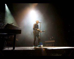 The Messenger Live Paris audio HQ LINKIN PARK