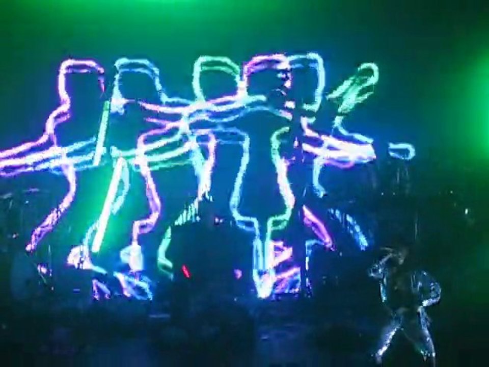 mia,X2R2, en concert, le trianon, live