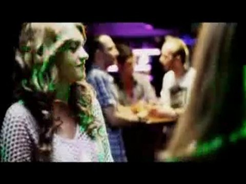 Özgür Akkuş - Kemer Oyunu Retro Remix (Orjinal Klip)