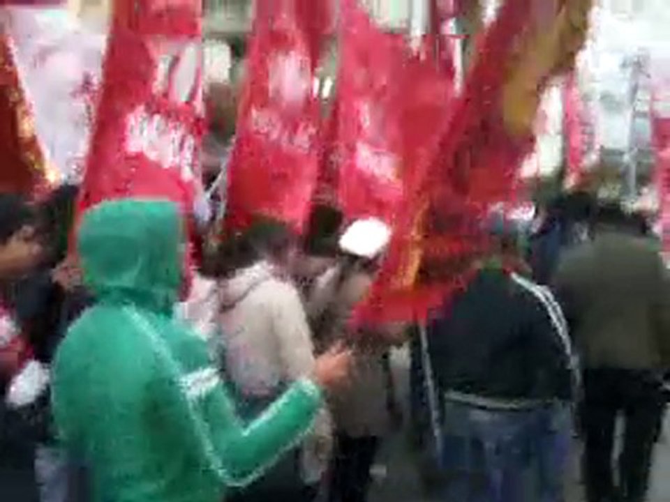 İzmir- Ulaşim_zammi_geri_alinsin_eylemi