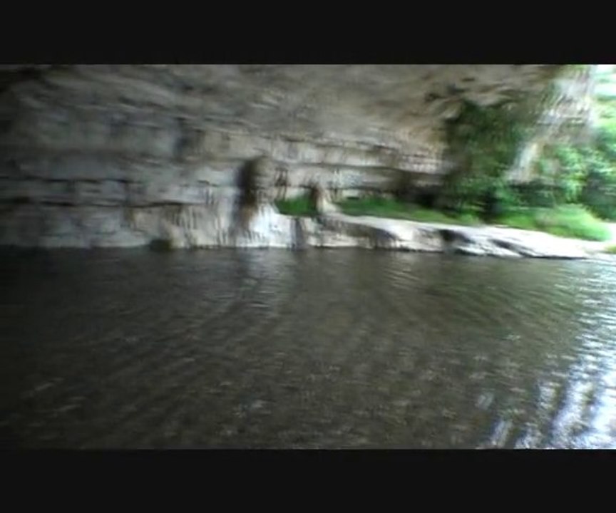 pont naturel de la Cesse à Minerve