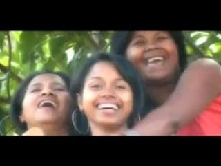 TANY NIAVIAKO  -  Fara Gloum, Lilie sy Fara Kely (Folk gasy)