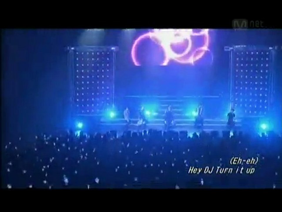 超新星 Live Tour 2010 Jumping - Lalala