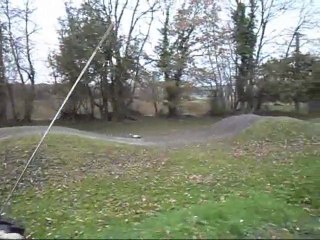 HPI trophy 3.5 premier essai sur bosse.