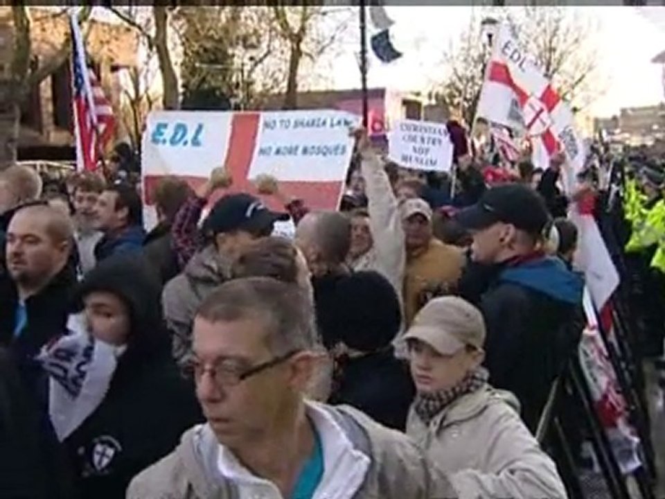 'Koran burning' pastor may be banned from UK