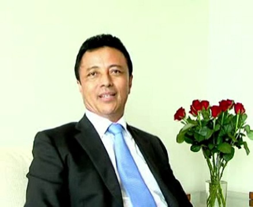 MyDago - Ravalomanana's BirthDay 2010