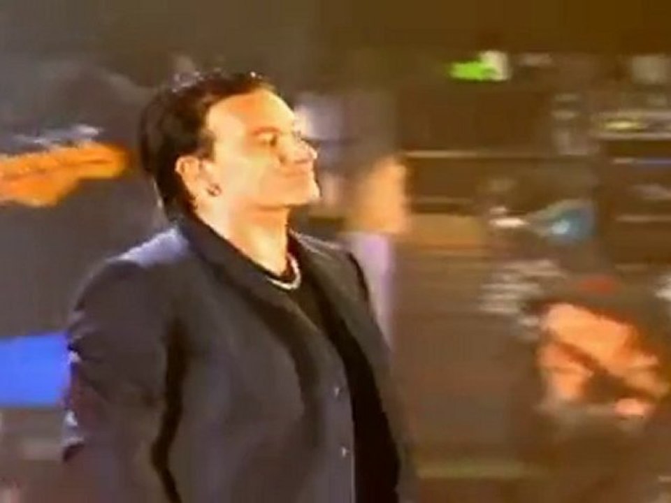 U2 - Where the Streets Have No Name (ZOO TV from Sydney)