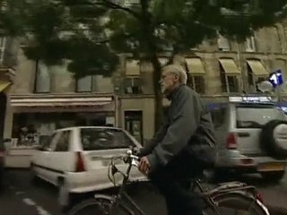 J'aime la vie, je fais du vélo, je vais au cinéma - B.A