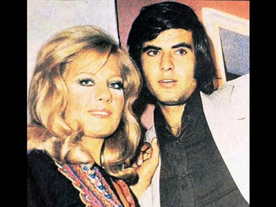 Emel Sayın - ELBET BİRGÜN BULUŞACAĞIZ