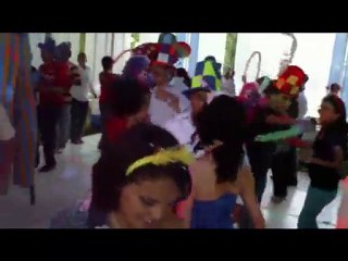 Fiesta del año - La hora loca - Parte 2