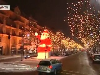 Lighting up the holidays | Video of the day
