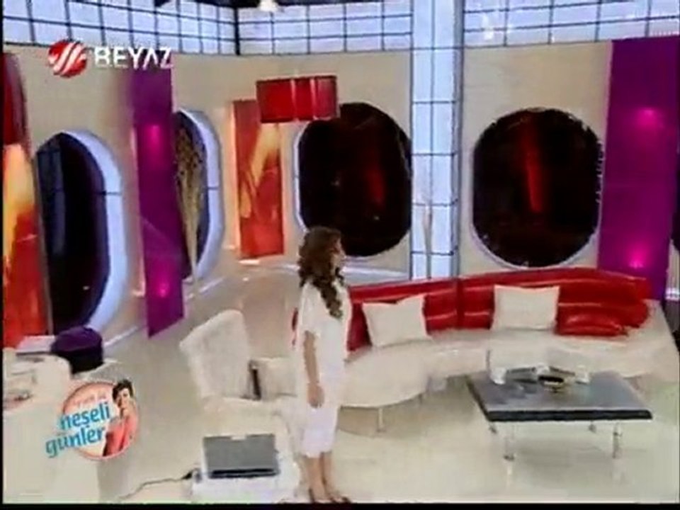 Ayşen İle Neşeli Günler