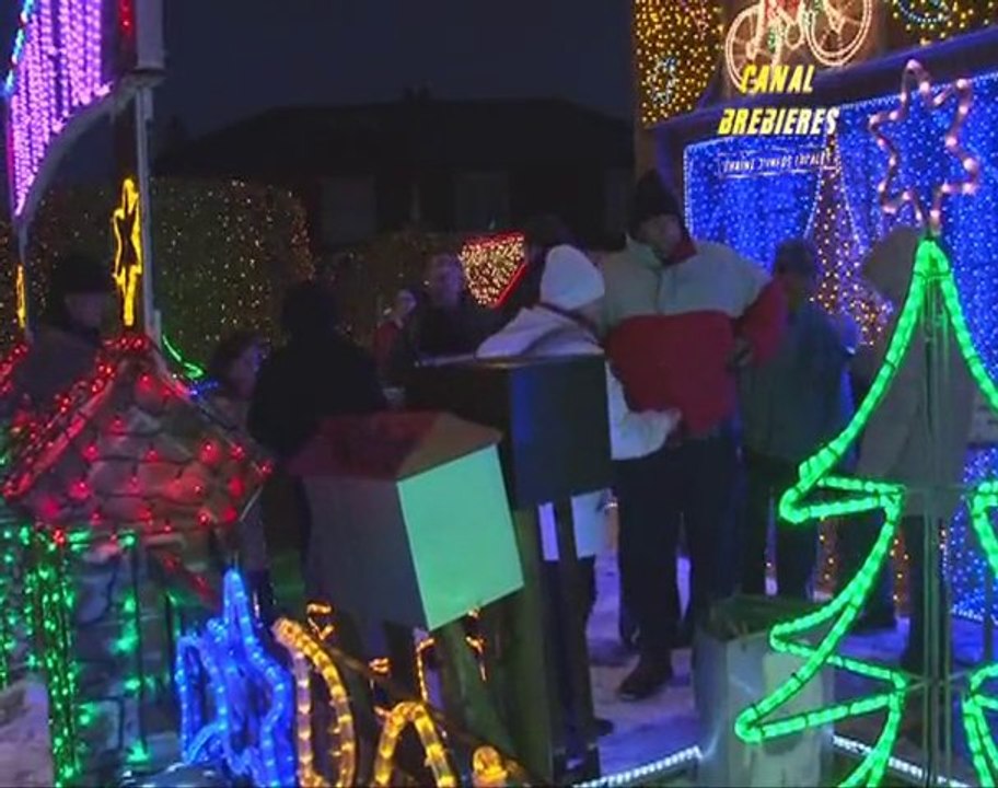 L'illumination de la Maison du Père Noel