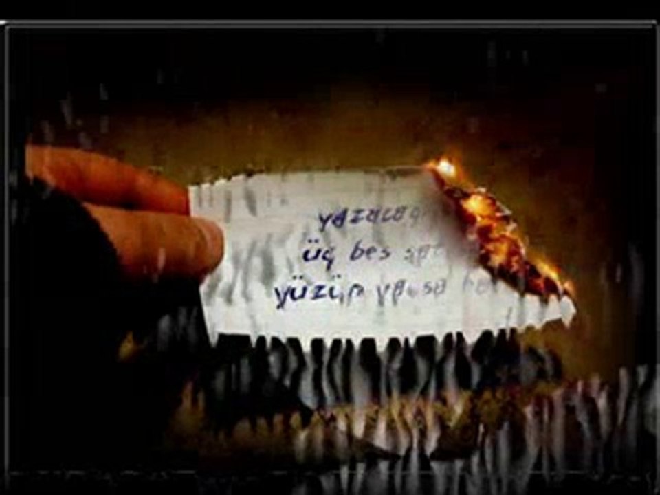 ..:: Ne Kadar Çok Sevsemde Seni U N U T A C A Ğ I M ::..