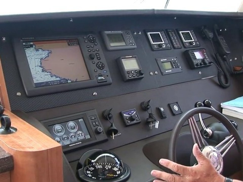 Trawler-Queensland-55-FR-HD