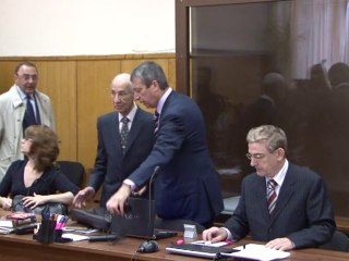 Russie: l'ex-magnat du pétrole Mikhaïl Khodorkovski bientôt fixé sur son sort